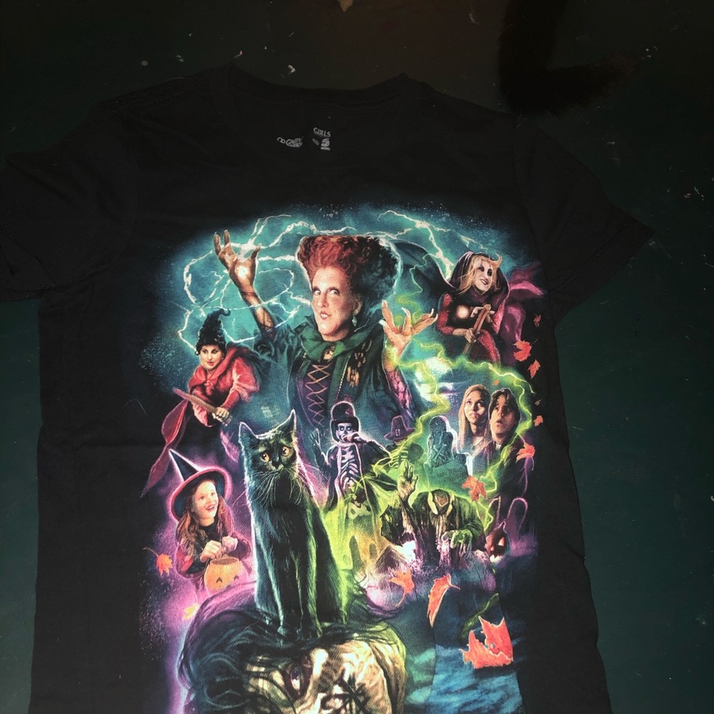 Hocus pocus cavity colors tee hold